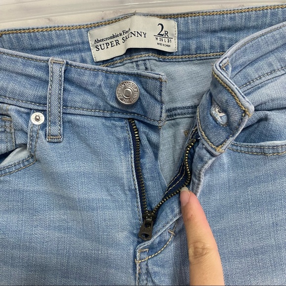 Abercrombie & Fitch Skinny Mid Rise Jeans - Picture 6 of 8